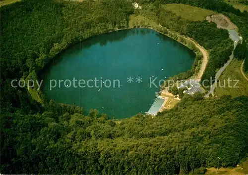 AK / Ansichtskarte Daun Eifel Gemuendener Maar Kat. Daun