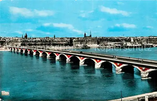 AK / Ansichtskarte Bordeaux Le pont Facade du Quai Richelieu Kat. Bordeaux