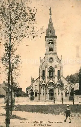 AK / Ansichtskarte Issoudun Indre Place de Vouet Sacre Coeur Kat. Issoudun