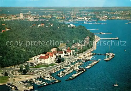 AK / Ansichtskarte Duesternbrook Fliegeraufnahme Hindenburgufer Kieler Yachtclub Sporthafen Kat. Kiel