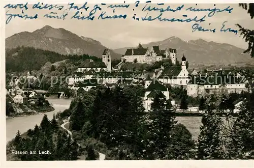 AK / Ansichtskarte Fuessen Allgaeu Ansicht mit Schloss Allgaeuer Alpen Kat. Fuessen