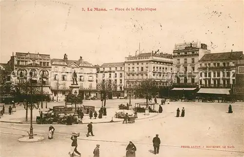 AK / Ansichtskarte Le Mans Sarthe Place de la Republique Kat. Le Mans