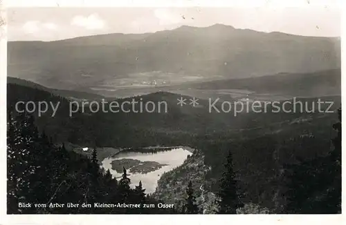 AK / Ansichtskarte Arbersee Blick vom Arber auf Kleinen Arbersee zum Osser Kat. Bayerisch Eisenstein