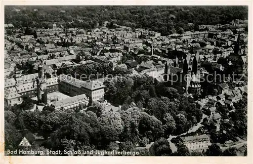 AK / Ansichtskarte Bad Homburg Schloss und Jugendherberge Haus Saalburg Fliegeraufnahme Kat. Bad Homburg v.d. Hoehe
