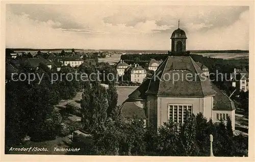 AK / Ansichtskarte Arnsdorf Dresden Teilansicht mit Kirche Kat. Arnsdorf