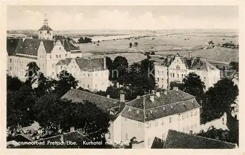 AK / Ansichtskarte Pretzsch Elbe Kurhotel mit Schloss Eisenmoorbad Kat. Bad Schmiedeberg