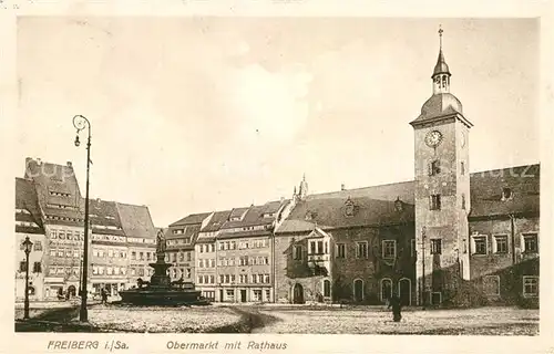 AK / Ansichtskarte Freiberg Sachsen Obermarkt mit Rathaus Kat. Freiberg