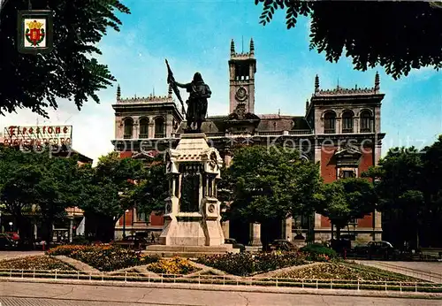 AK / Ansichtskarte Valladolid Town hall and Count Pedro Ansurez Monument Kat. Valladolid
