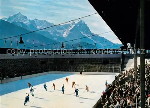 AK / Ansichtskarte Garmisch Partenkirchen Olympia Eisstadion mit Zugspitzgruppe Kat. Garmisch Partenkirchen