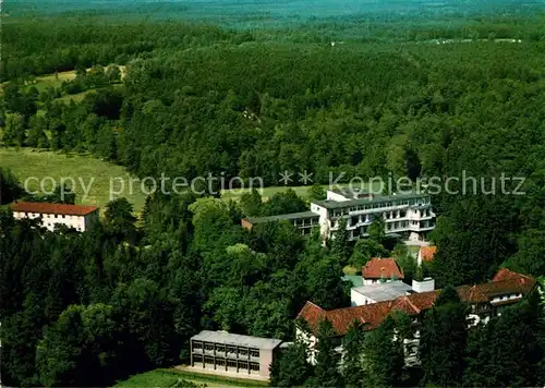 AK / Ansichtskarte Bad Lippspringe Fliegeraufnahme Cecilienstift Kat. Bad Lippspringe