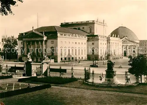 AK / Ansichtskarte Berlin Deutsche Staatsoper Kat. Berlin