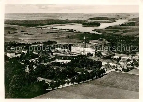 AK / Ansichtskarte Wermsdorf Schloss Hubertusburg mit Horstsee Kat. Wermsdorf