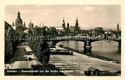 AK / Ansichtskarte Dresden Panorama Bruecke der Einheit Kat. Dresden Elbe