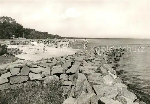 AK / Ansichtskarte Thiessow Ostseebad Ruegen Strand Kat. Thiessow