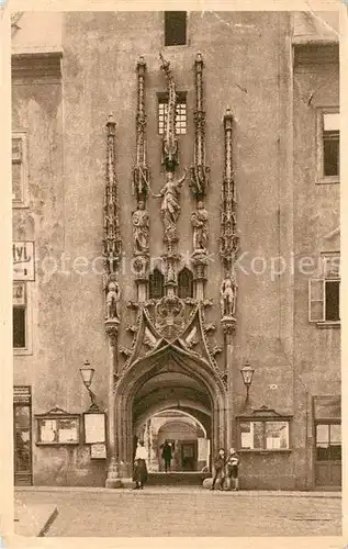 AK / Ansichtskarte Brno Bruenn Portal radnice Rathaus Portal Kat. Brno