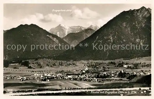 AK / Ansichtskarte Reutte Tirol Gesamtansicht mit Alpenpanorama Kat. Reutte