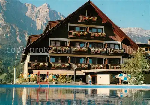AK / Ansichtskarte Leogang Hotel Krallerhof Schwimmbad Kat. Leogang