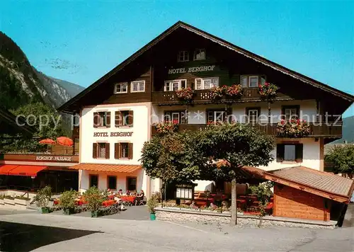 AK / Ansichtskarte Mayrhofen Zillertal Hotel Berghof Kat. Mayrhofen