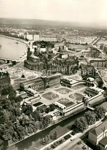 AK / Ansichtskarte Dresden Fliegeraufnahme Kat. Dresden Elbe