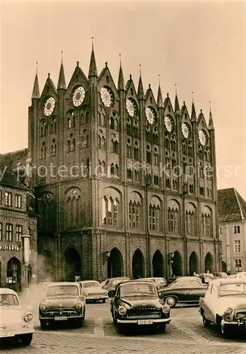 AK / Ansichtskarte Stralsund Mecklenburg Vorpommern Rathaus Kat. Stralsund