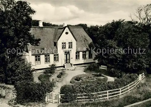 AK / Ansichtskarte Keitum Sylt Friesenhaus Kat. Sylt Ost