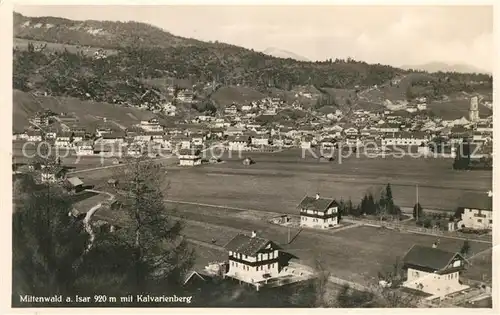 AK / Ansichtskarte Mittenwald Bayern Panorama mit Kalvarienberg Kat. Mittenwald