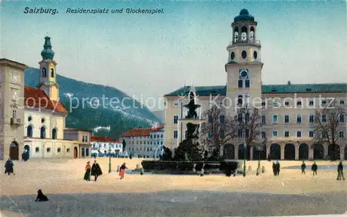 AK / Ansichtskarte Salzburg Oesterreich Residenzplatz und Glockenspiel Kat. Salzburg