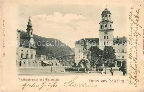 AK / Ansichtskarte Salzburg Oesterreich Residenzbrunnen und Glockenspiel Kat. Salzburg