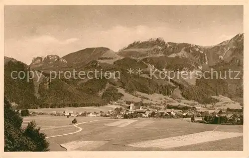 AK / Ansichtskarte Aschau Chiemgau mit Kampenwand Kat. Aschau i.Chiemgau