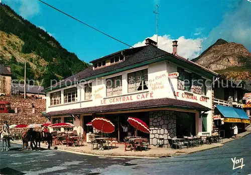 AK / Ansichtskarte Gavarnie Hautes Pyrenees Le Central Cafe Kat. Gavarnie