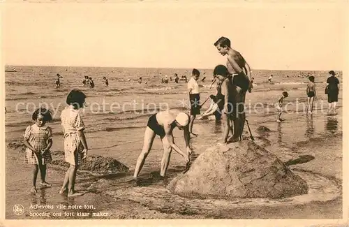 AK / Ansichtskarte Knokke West Vlaanderen Strandleben Kat. 