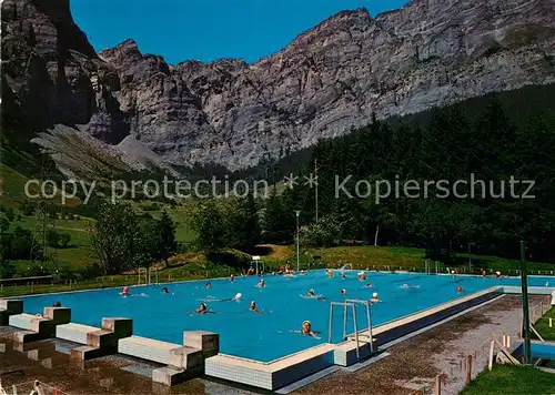 AK / Ansichtskarte Leukerbad Schwimmbad mit Gemmipass Kat. Loeche les Bains