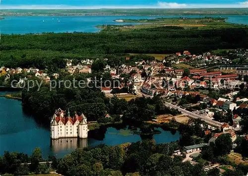 AK / Ansichtskarte Gluecksburg Ostseebad Fliegeraufnahme mit Schloss Kat. Gluecksburg (Ostsee)