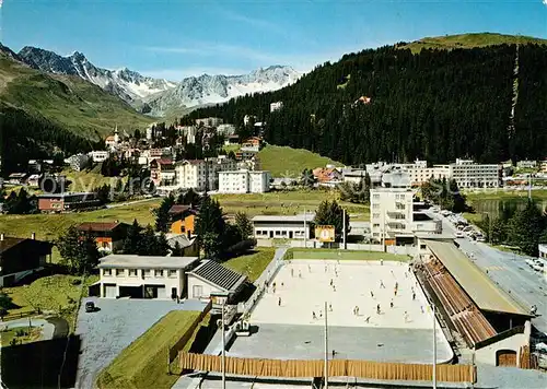 AK / Ansichtskarte Arosa GR Kunsteinsbahn Sportplatz Erzhorn Rothhorn Tschirpen Kat. Arosa