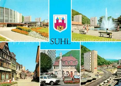 AK / Ansichtskarte Suhl Thueringer Wald Stadthalle Waffenmuseum Hochhaeuser Steinweg Waffenschmiedbrunnen Wilhelm Pieck Strasse Kat. Suhl