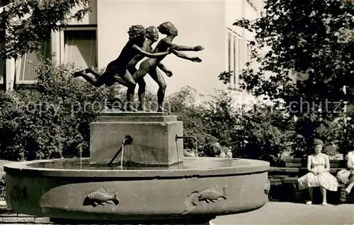 AK / Ansichtskarte Pforzheim Dreitaelerbrunnen Kat. Pforzheim