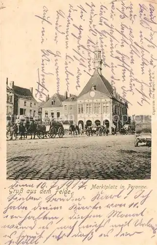 AK / Ansichtskarte Peronne Somme Marktplatz Kat. Peronne