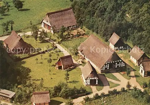 AK / Ansichtskarte Detmold Westfaelisches Freilichtmuseum Baeuerlicher Kulturdenkmale Landesmuseum fuer Volkskunde Mindener Hof und Kotten Fliegeraufnahme Kat. Detmold