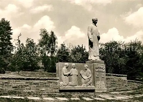 AK / Ansichtskarte Hausen Linz Rhein Denkmal Bruder Jakobus Kat. Linz am Rhein