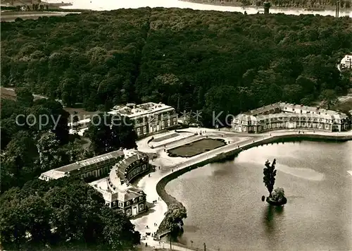 AK / Ansichtskarte Benrath Fliegeraufnahme Schloss Kat. Duesseldorf