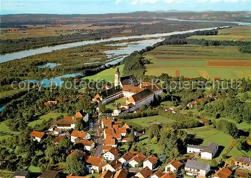 AK / Ansichtskarte Reichersberg Inn Fliegeraufnahme mit Augustiner Chorherrenstift