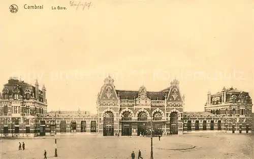 AK / Ansichtskarte Cambrai La Gare Kat. Cambrai