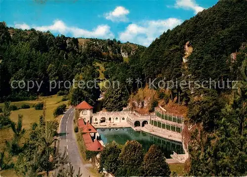 AK / Ansichtskarte Pottenstein Oberfranken Felsenschwimmbad Kat. Pottenstein