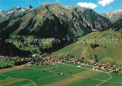 AK / Ansichtskarte Holzgau Fliegeraufnahme Kat. Holzgau