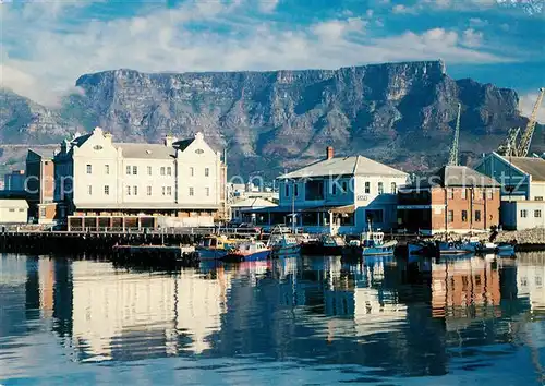 AK / Ansichtskarte Cape Town Kaapstad Kapstadt Old Buildings in Alfred Basin Harbour with Table Mountain Kat. Cape Town