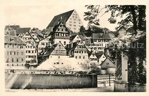 AK / Ansichtskarte Schwaebisch Hall alte Haeusergruppe mit Stadtmauer Kat. Schwaebisch Hall