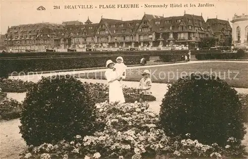 AK / Ansichtskarte Deauville Plage Fleurie Normandy Hotel et les Jardins Kat. Deauville