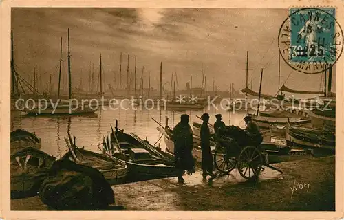 AK / Ansichtskarte Cannes Alpes Maritimes Hafen Kat. Cannes