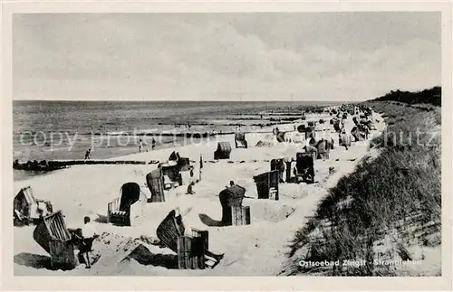 AK / Ansichtskarte Zingst Ostseebad Strandleben Kat. Zingst Darss