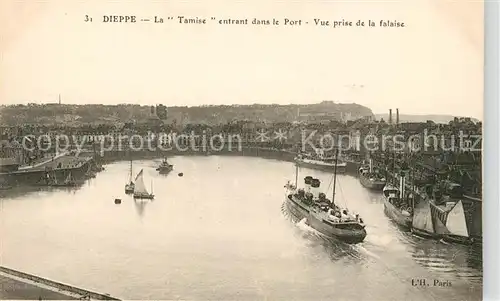 AK / Ansichtskarte Dieppe Seine Maritime La "Tamise" entrant dans le Port vue prise de la falaise Kat. Dieppe